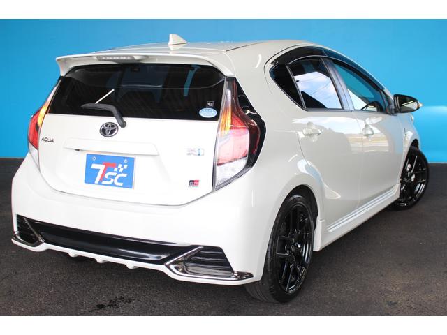 アクア Ｇ　ＧＲスポーツ・１７インチパッケージ　禁煙車／ＧＲ専用エアロ／専用足回り／専用内装／クルーズコントロール／純正９インチナビ／ハーフレザーシート／ＬＥＤ／オートマチックハイビーム／純正ＯＰ１７ＡＷ／レーンキープアシスト／パークアシスト（38枚目）