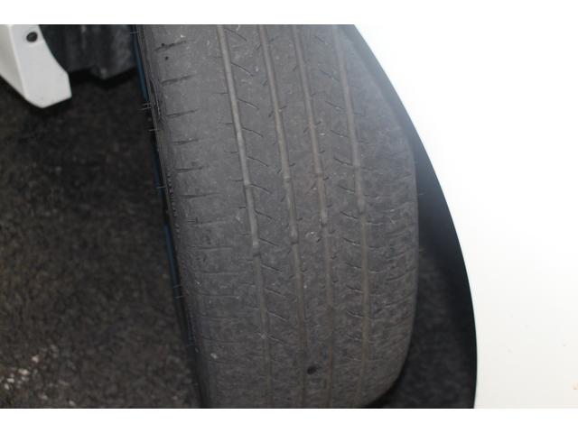 アクア Ｇ　ＧＲスポーツ・１７インチパッケージ　禁煙車／ＧＲ専用エアロ／専用足回り／専用内装／クルーズコントロール／純正９インチナビ／ハーフレザーシート／ＬＥＤ／オートマチックハイビーム／純正ＯＰ１７ＡＷ／レーンキープアシスト／パークアシスト（43枚目）