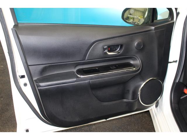 アクア Ｇ　ＧＲスポーツ・１７インチパッケージ　禁煙車／ＧＲ専用エアロ／専用足回り／専用内装／クルーズコントロール／純正９インチナビ／ハーフレザーシート／ＬＥＤ／オートマチックハイビーム／純正ＯＰ１７ＡＷ／レーンキープアシスト／パークアシスト（47枚目）