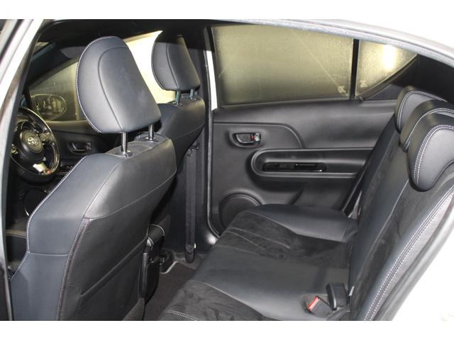 アクア Ｇ　ＧＲスポーツ・１７インチパッケージ　禁煙車／ＧＲ専用エアロ／専用足回り／専用内装／クルーズコントロール／純正９インチナビ／ハーフレザーシート／ＬＥＤ／オートマチックハイビーム／純正ＯＰ１７ＡＷ／レーンキープアシスト／パークアシスト（49枚目）