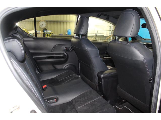 アクア Ｇ　ＧＲスポーツ・１７インチパッケージ　禁煙車／ＧＲ専用エアロ／専用足回り／専用内装／クルーズコントロール／純正９インチナビ／ハーフレザーシート／ＬＥＤ／オートマチックハイビーム／純正ＯＰ１７ＡＷ／レーンキープアシスト／パークアシスト（53枚目）