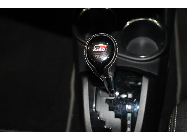 アクア Ｇ　ＧＲスポーツ・１７インチパッケージ　禁煙車／ＧＲ専用エアロ／専用足回り／専用内装／クルーズコントロール／純正９インチナビ／ハーフレザーシート／ＬＥＤ／オートマチックハイビーム／純正ＯＰ１７ＡＷ／レーンキープアシスト／パークアシスト（56枚目）