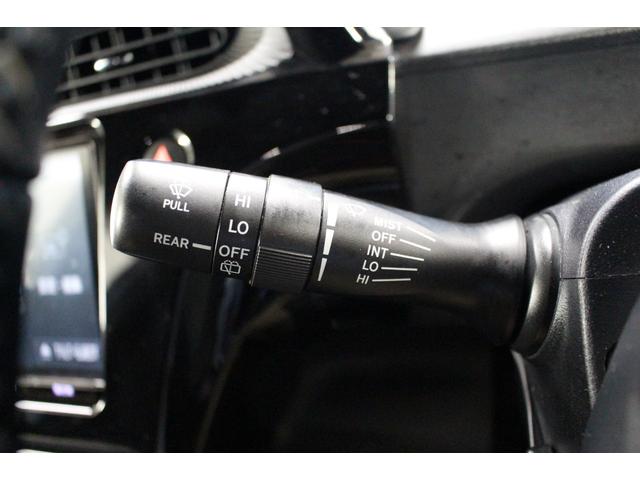 アクア Ｇ　ＧＲスポーツ・１７インチパッケージ　禁煙車／ＧＲ専用エアロ／専用足回り／専用内装／クルーズコントロール／純正９インチナビ／ハーフレザーシート／ＬＥＤ／オートマチックハイビーム／純正ＯＰ１７ＡＷ／レーンキープアシスト／パークアシスト（60枚目）