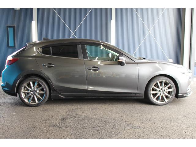 アクセラスポーツ ２２ＸＤ　Ｌパッケージ　ＢＯＳＥサウンド／禁煙／６速マニュアル／サンルーフ／マツダコネクトナビ／ターボ／パワーシート／ステアリングヒーター／シートヒーター／純正１８インチＡＷ／ＥＴＣ／バックカメラ／Ｂｌｕｅｔｏｏｔｈ接続／（34枚目）