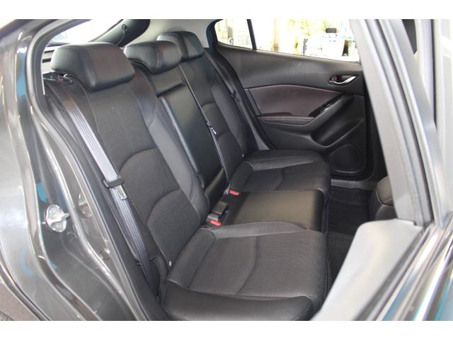 アクセラスポーツ ２２ＸＤ　Ｌパッケージ　ＢＯＳＥサウンド／禁煙／６速マニュアル／サンルーフ／マツダコネクトナビ／ターボ／パワーシート／ステアリングヒーター／シートヒーター／純正１８インチＡＷ／ＥＴＣ／バックカメラ／Ｂｌｕｅｔｏｏｔｈ接続／（54枚目）