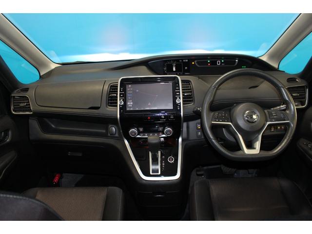 NISSAN SERENA HIGHWAY STAR