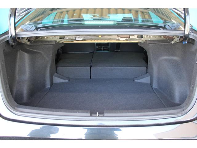 カローラ ダブルバイビー 禁煙車/モデリスタエアロ/セーフティセンス/純正9インチディスプレイオーディオ/バックカメラ/ハーフレザーシート/レーダークルーズコントロール/LEDヘッドライト/ETC2.0/ブルートゥース接続/(10枚目)