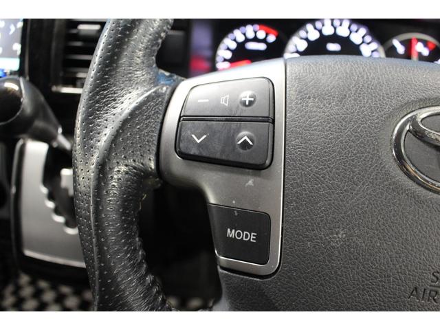 ハイエースワゴン GL 禁煙車/後期/4型/ベットキット付/後席モニター/LEDヘッドライト/社外16AW/レザー調シートカバー/オートライト/ウォークスルー/左パワースライドドア/スマートキー/バックカメラ/ブルートゥース(18枚目)