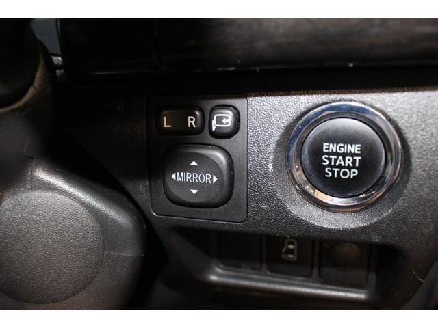 ハイエースワゴン GL 禁煙車/後期/4型/ベットキット付/後席モニター/LEDヘッドライト/社外16AW/レザー調シートカバー/オートライト/ウォークスルー/左パワースライドドア/スマートキー/バックカメラ/ブルートゥース(20枚目)