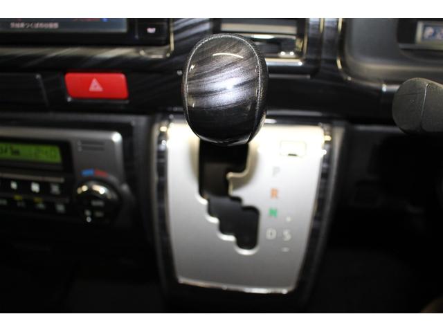 ハイエースワゴン GL 禁煙車/後期型/4.5型/セーフティセンス/ベットキット/エアロ/後席モニター/Panasonicナビ/バックカメラ/フルセグ/LEDヘッドライト/パワースライドドア/ステアリングスイッチ/ETC(40枚目)