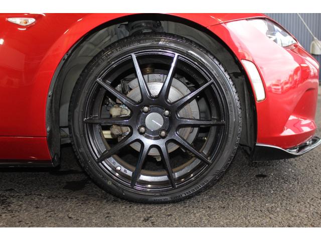 ロードスター Sレザーパッケージ 禁煙車/6速MT車/マツダスピードエアロ/ブラックレザーシート/セーフティパッケージ/BOSEサウンド/バックカメラ/フルセグ/ブラインドスポットモニター/シートヒーター/LEDヘッドライト/ETC(12枚目)