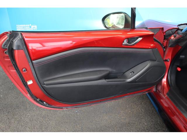 ロードスター Sレザーパッケージ 禁煙車/6速MT車/マツダスピードエアロ/ブラックレザーシート/セーフティパッケージ/BOSEサウンド/バックカメラ/フルセグ/ブラインドスポットモニター/シートヒーター/LEDヘッドライト/ETC(22枚目)