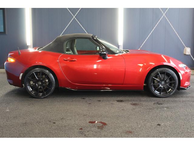 ロードスター Sレザーパッケージ 禁煙車/6速MT車/マツダスピードエアロ/ブラックレザーシート/セーフティパッケージ/BOSEサウンド/バックカメラ/フルセグ/ブラインドスポットモニター/シートヒーター/LEDヘッドライト/ETC(47枚目)