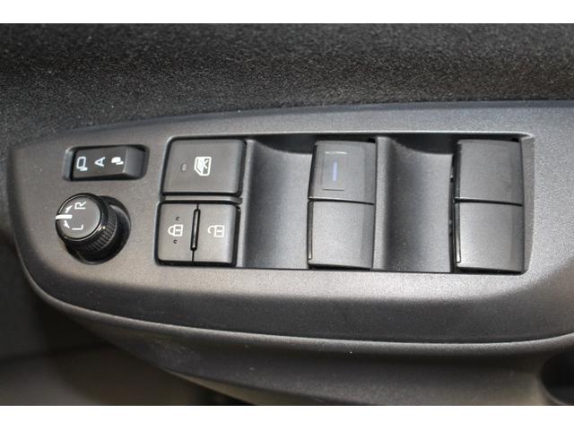 TOYOTA YARIS HYBRID Z