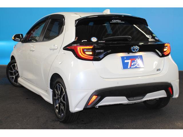 TOYOTA YARIS HYBRID Z
