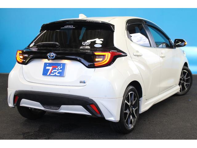 TOYOTA YARIS HYBRID Z