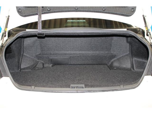 クラウンハイブリッド アスリートS ブラックスタイル 禁煙車/ムーンルーフ/黒レザーシート/純正8インチナビ/バックカメラ/フルセグ/パワーシート/シートベンチレーション/シートヒーター/HIDヘッドライト/クリアランスソナー/プッシュスタート/ETC(10枚目)