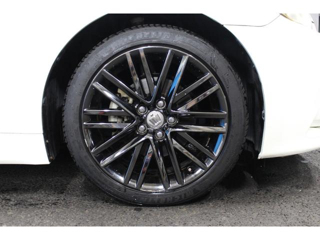 クラウンハイブリッド アスリートS ブラックスタイル 禁煙車/ムーンルーフ/黒レザーシート/純正8インチナビ/バックカメラ/フルセグ/パワーシート/シートベンチレーション/シートヒーター/HIDヘッドライト/クリアランスソナー/プッシュスタート/ETC(14枚目)