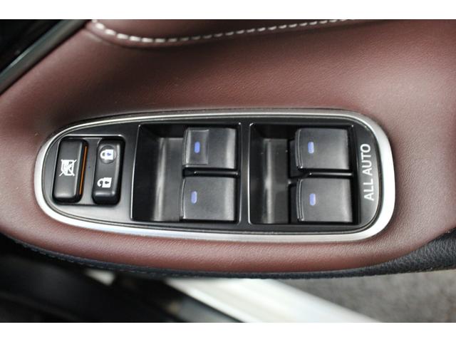 クラウンハイブリッド アスリートS ブラックスタイル 禁煙車/ムーンルーフ/黒レザーシート/純正8インチナビ/バックカメラ/フルセグ/パワーシート/シートベンチレーション/シートヒーター/HIDヘッドライト/クリアランスソナー/プッシュスタート/ETC(70枚目)