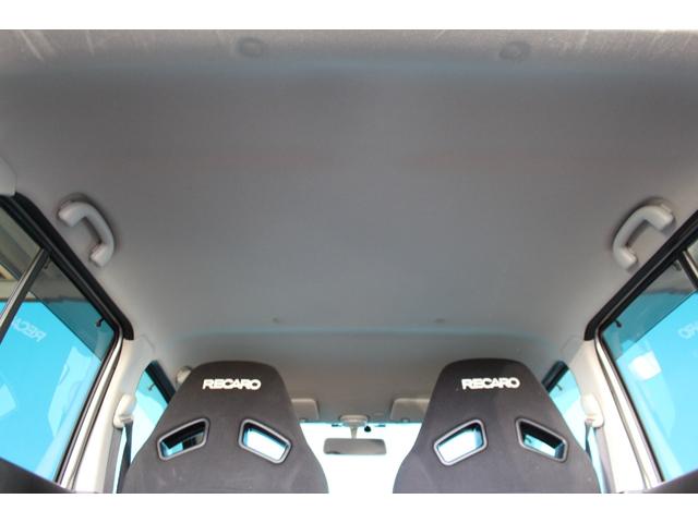 アルトワークス ベースグレード　禁煙車／５速ＭＴ／ターボ／オプションカラー／レカロシート／純正１５インチホイール／ＥＴＣ／フォグ／ＬＥＤヘッドライト／横滑り防止／オートライト／キーレス／盗難防止システム／記録簿／パワーステアリング（9枚目）