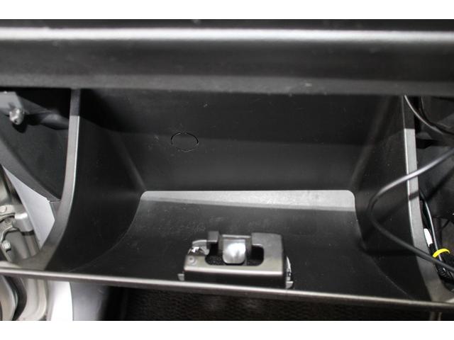 アルトワークス ベースグレード　禁煙車／５速ＭＴ／ターボ／オプションカラー／レカロシート／純正１５インチホイール／ＥＴＣ／フォグ／ＬＥＤヘッドライト／横滑り防止／オートライト／キーレス／盗難防止システム／記録簿／パワーステアリング（49枚目）