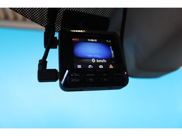 アルトラパン X 禁煙車/ホワイトルーフ2トーンカラー/純正メモリーナビ/全周囲カメラ/フルセグ/衝突軽減/HIDヘッドライト/オートライト/プッシュスタート/ETC/ブルートゥース接続/シートヒーター/ドラレコ(21枚目)