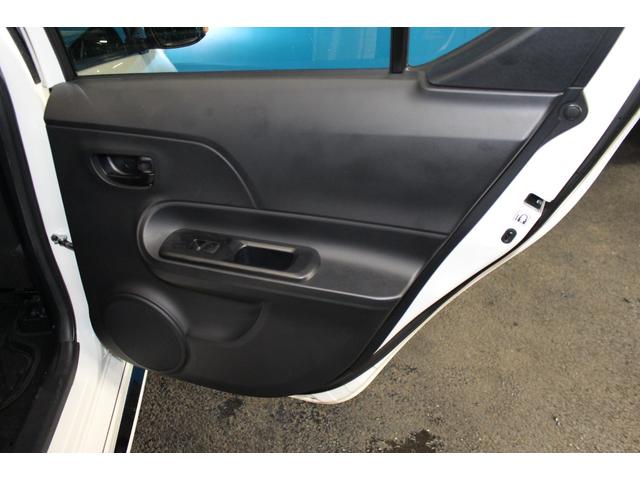 アクア Sスタイルブラック セーフティセンスC/エアロ/衝突軽減/レーンアシスト/オートマチックハイビーム/LEDライト/純正7インチナビ/バックカメラ/ドライブレコーダーETC/ブルートゥース/オートライト/スマートキー(51枚目)