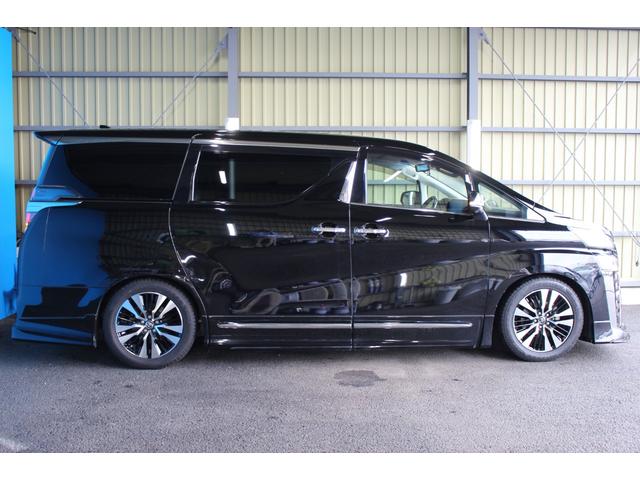 ヴェルファイア 2.5Z Gエディション 禁煙車/エアロ/ツインムーンルーフ/3眼ヘッドライト/後席モニター/黒革シート/シートメモリー/ブラインドスポットモニター/両側電動スライドドア/オットマン/デジタルインナーミラー/シートヒーター/(36枚目)