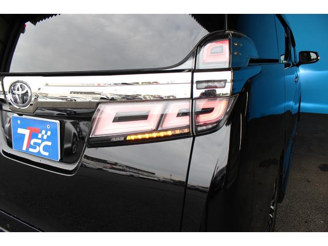 ヴェルファイア 2.5Z Gエディション 禁煙車/エアロ/ツインムーンルーフ/3眼ヘッドライト/後席モニター/黒革シート/シートメモリー/ブラインドスポットモニター/両側電動スライドドア/オットマン/デジタルインナーミラー/シートヒーター/(44枚目)