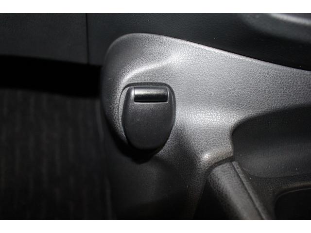 ノート ｅ－パワーニスモ　インテリジェントアラウンドビューモニター／ＬＥＤヘッドランプ／純正１６インチアルミ／純正７インチナビ／エアロ／フルセグ／衝突軽減システム／Ｂｌｕｅｔｏｏｔｈ／スマートキー／レーンアシスト／ＥＴＣ／（59枚目）