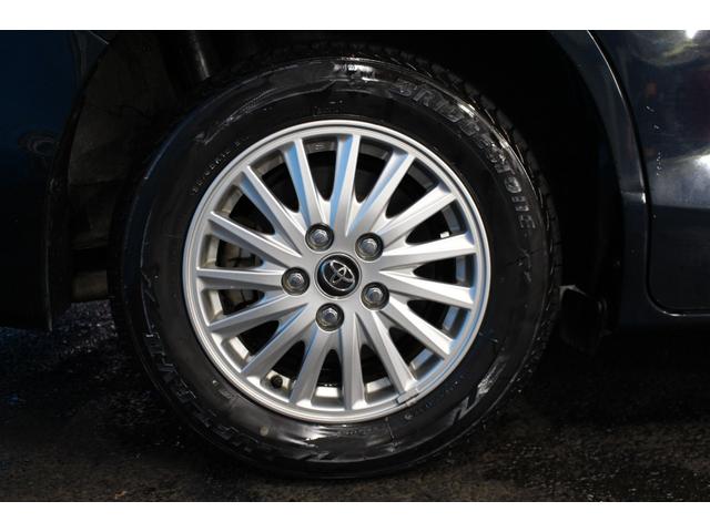 ヴォクシー ハイブリッドV 禁煙車/後席モニター/純正9インチナビ/バックカメラ/フルセグ/両側パワースライドドア/クルーズコントロール/シートヒーター/純正15AW/セーフティセンスC/ワイヤレス充電/ブルートゥース接続/(38枚目)