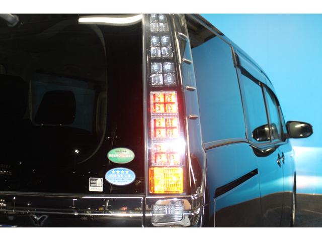 ヴォクシー ハイブリッドV 禁煙車/後席モニター/純正9インチナビ/バックカメラ/フルセグ/両側パワースライドドア/クルーズコントロール/シートヒーター/純正15AW/セーフティセンスC/ワイヤレス充電/ブルートゥース接続/(47枚目)