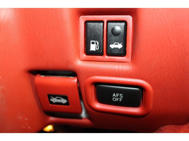 SC SC430 禁煙車/寒冷地仕様/クルーズコントロール/マークレビンソンプレミアムシステム/リアスポイラー/インテリジェントAFS/パワーシート/革シート/シートヒーター/純正ナビ/ETC/キーレス/CD/DVD(63枚目)