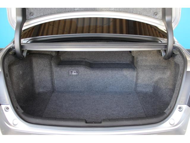 アコードハイブリッド EX TEIN車高調/ホンダセンシング/純正ナビ/バックカメラ/ETC/シートメモリー/シートヒーター/ドライブレコーダー/LEDヘッドライト/禁煙/レーダークルーズコントロール/ブルートゥース接続/(9枚目)