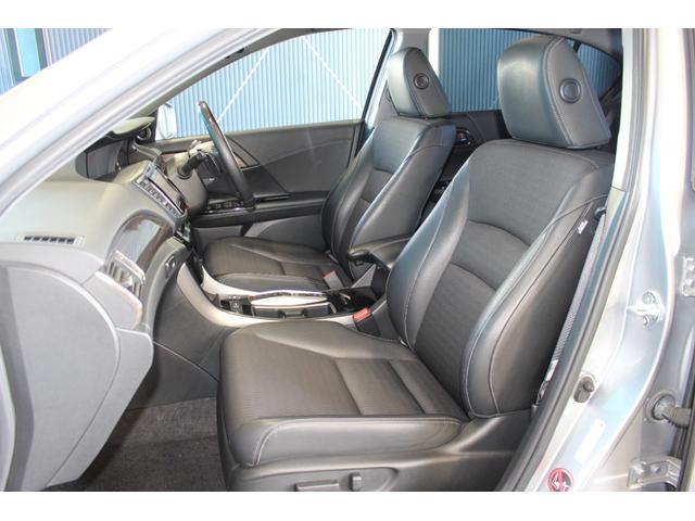 アコードハイブリッド EX TEIN車高調/ホンダセンシング/純正ナビ/バックカメラ/ETC/シートメモリー/シートヒーター/ドライブレコーダー/LEDヘッドライト/禁煙/レーダークルーズコントロール/ブルートゥース接続/(25枚目)