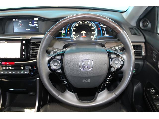 アコードハイブリッド EX TEIN車高調/ホンダセンシング/純正ナビ/バックカメラ/ETC/シートメモリー/シートヒーター/ドライブレコーダー/LEDヘッドライト/禁煙/レーダークルーズコントロール/ブルートゥース接続/(28枚目)