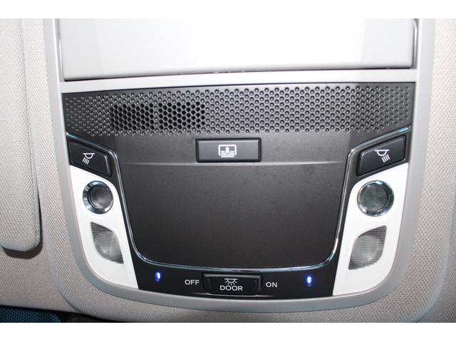 アコードハイブリッド EX TEIN車高調/ホンダセンシング/純正ナビ/バックカメラ/ETC/シートメモリー/シートヒーター/ドライブレコーダー/LEDヘッドライト/禁煙/レーダークルーズコントロール/ブルートゥース接続/(41枚目)