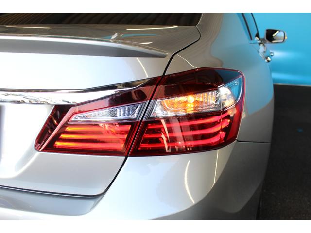 アコードハイブリッド EX TEIN車高調/ホンダセンシング/純正ナビ/バックカメラ/ETC/シートメモリー/シートヒーター/ドライブレコーダー/LEDヘッドライト/禁煙/レーダークルーズコントロール/ブルートゥース接続/(65枚目)