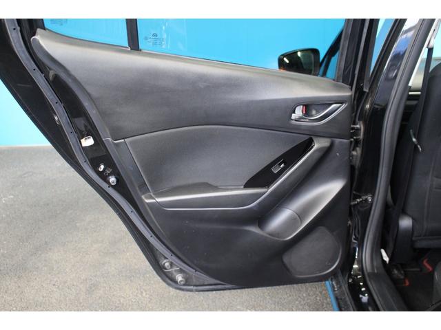 アクセラスポーツ 22XD プロアクティブ 禁煙車/全周囲カメラ/BOSE/ブラインドスポットモニター/ヘッドアップディスプレイ/クルーズコントロール/クリアランソナー/衝突軽減/LEDライト/ブルートゥース/マツダコネクトナビ7型/ETC(47枚目)