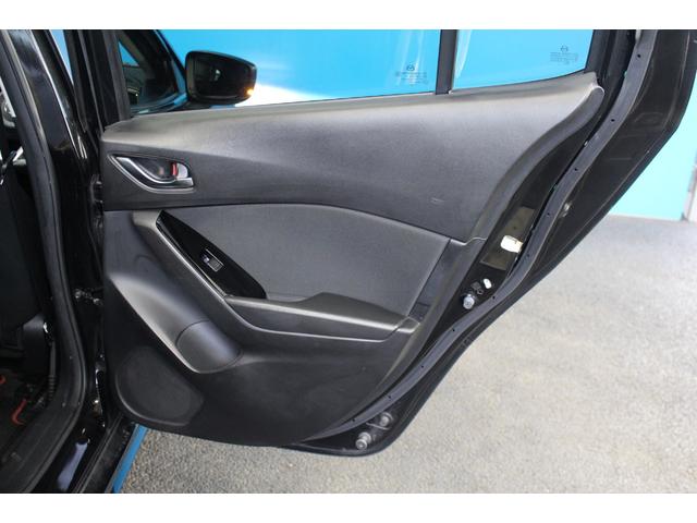 アクセラスポーツ 22XD プロアクティブ 禁煙車/全周囲カメラ/BOSE/ブラインドスポットモニター/ヘッドアップディスプレイ/クルーズコントロール/クリアランソナー/衝突軽減/LEDライト/ブルートゥース/マツダコネクトナビ7型/ETC(51枚目)