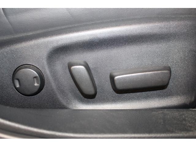 クラウンハイブリッド アスリートS ブラックスタイル 禁煙車/ムーンルーフ/黒レザーシート/純正8インチナビ/バックカメラ/フルセグ/パワーシート/シートベンチレーション/シートヒーター/HIDヘッドライト/クリアランスソナー/プッシュスタート/ETC(21枚目)