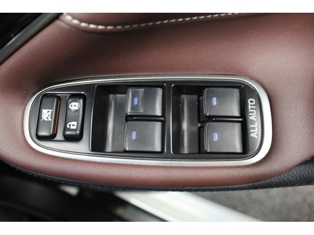 クラウンハイブリッド アスリートS ブラックスタイル 禁煙車/ムーンルーフ/黒レザーシート/純正8インチナビ/バックカメラ/フルセグ/パワーシート/シートベンチレーション/シートヒーター/HIDヘッドライト/クリアランスソナー/プッシュスタート/ETC(26枚目)