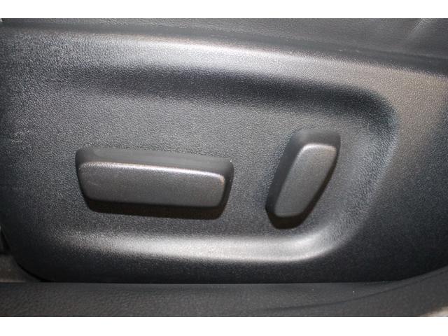 クラウンハイブリッド アスリートS ブラックスタイル 禁煙車/ムーンルーフ/黒レザーシート/純正8インチナビ/バックカメラ/フルセグ/パワーシート/シートベンチレーション/シートヒーター/HIDヘッドライト/クリアランスソナー/プッシュスタート/ETC(46枚目)