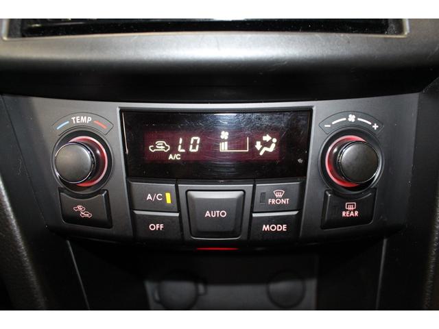 スイフトスポーツ ベースグレード 6速MT/禁煙車/パナソニック製SDナビ/フルセグTV/クルーズコントロール/ETC/スマートキー/HIDライト/純正フルエアロ/純正17インチAW/ミラーウィンカー/ステアリングリモコン/買取車(11枚目)