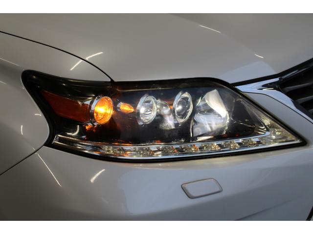 前ユーザー様とスタッフの現車確認により禁煙車であることが確認されたお車です。ヤニ汚れや焦げなどありません。また、車酔いの原因の一つになるたばこ臭もありませんので煙草を吸わない方も快適に乗れるお車です。