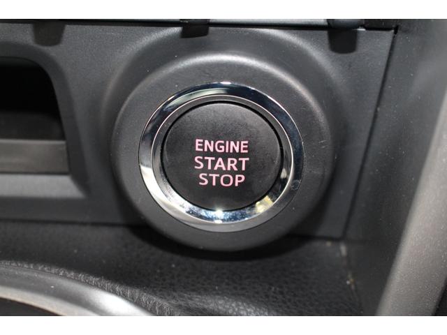 キーを携帯しているだけで、ドアロックの開閉並びにエンジンの始動が可能な装備です！プッシュスタートですのでエンジンの始動もボタンを押すだけです！