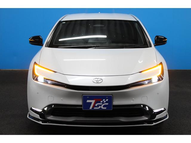 プリウス Ｚ　クールレーシングエアロ／全周囲カメラ／１２．３インチデヒスプレイ／デジタルインナーミラー／レッドイルミネーション／スぺアタイヤ／電動式ゲート／パワーシート／シートヒーター／ＬＥＤヘッドライト／フルセグ（19枚目）