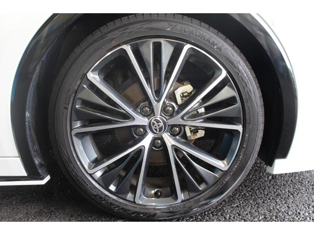 プリウス Ｚ　クールレーシングエアロ／全周囲カメラ／１２．３インチデヒスプレイ／デジタルインナーミラー／レッドイルミネーション／スぺアタイヤ／電動式ゲート／パワーシート／シートヒーター／ＬＥＤヘッドライト／フルセグ（20枚目）