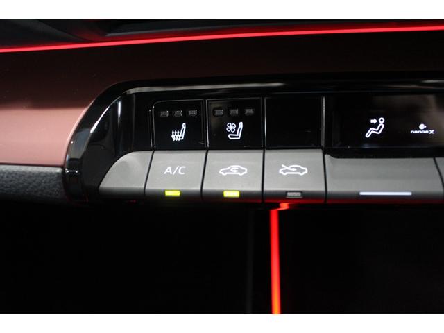 プリウス Ｚ　クールレーシングエアロ／全周囲カメラ／１２．３インチデヒスプレイ／デジタルインナーミラー／レッドイルミネーション／スぺアタイヤ／電動式ゲート／パワーシート／シートヒーター／ＬＥＤヘッドライト／フルセグ（60枚目）