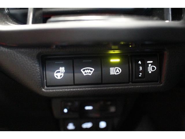 プリウス Ｚ　クールレーシングエアロ／全周囲カメラ／１２．３インチデヒスプレイ／デジタルインナーミラー／レッドイルミネーション／スぺアタイヤ／電動式ゲート／パワーシート／シートヒーター／ＬＥＤヘッドライト／フルセグ（74枚目）